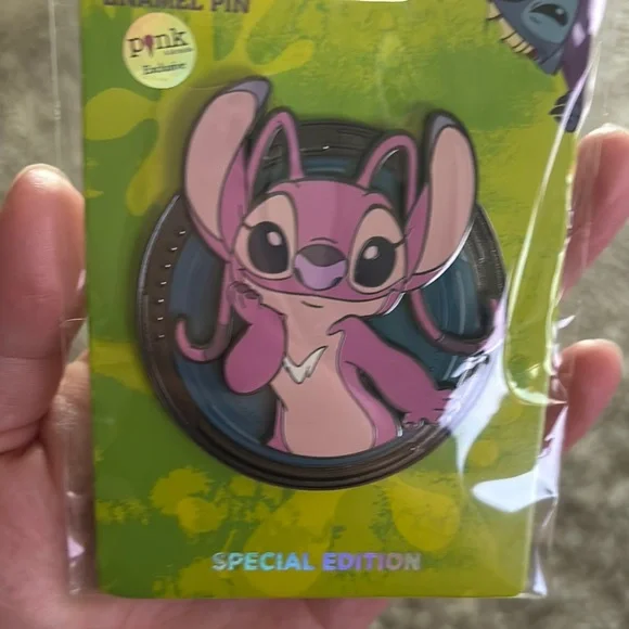 Disney PALM - Angel - Invasion - Lilo and Stitch LE 300 - Jumbo Pin - Picture 3 of 5